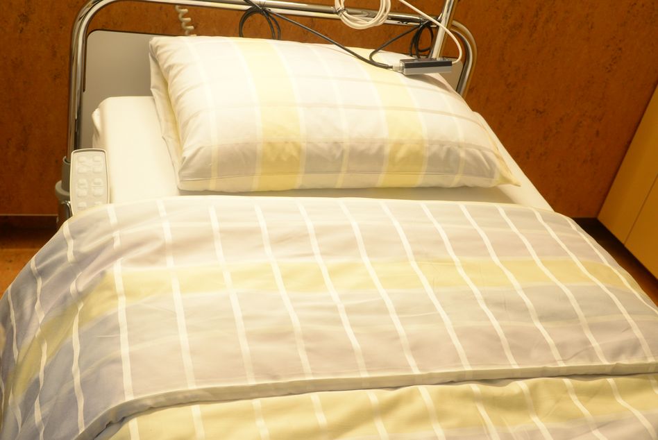 Gute Genesung auf Glarner Bett-Textilien