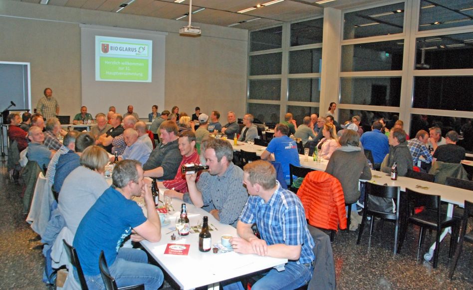 BIO GLARUS tagte anlässlich der 31. Hauptversammlung im Panoramasaal der Lintharena SGU in Näfels (Bilder: hasp)