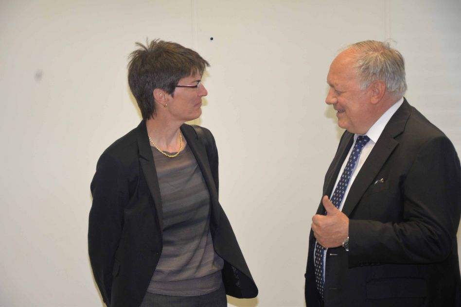 Johann Schneider Ammann im Gespräch mit Landesstatthalterin Marianne Lienhard