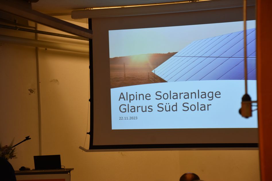 Inspirationen vom Informationsanlass zum alpinen Solarprojekt &quot;Glarus Süd Solar&quot; (Bilder: e.huber)
