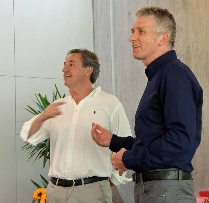 Journalist Martin Beglinger (links) und Berufsmatura-Leiter Markus Hagmann