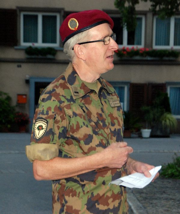 Kreiskommandant Major Walter Rhyner heisst das Kader der Pz RS 21 im Glarnerland herzlich willkommen