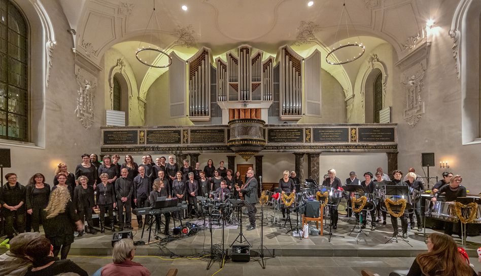 Konzert in der Ref. Kirche Mollis (Bild: Hans Bühler, Netstal)