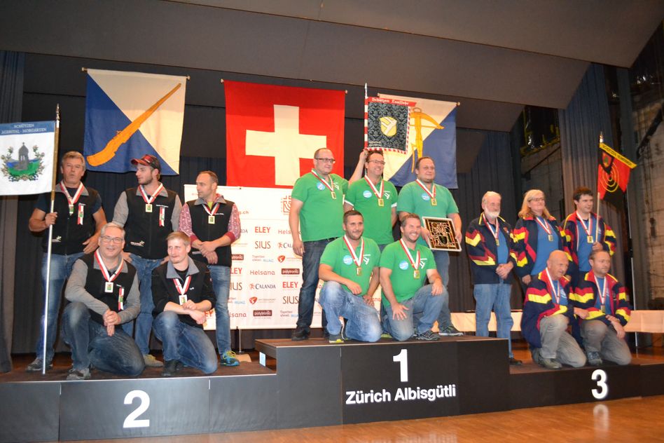 Impressionen vom Final der Schweizerischen Gruppenmeisterschaft Gewehr 300 in Zürich (Bilder: p.romer)