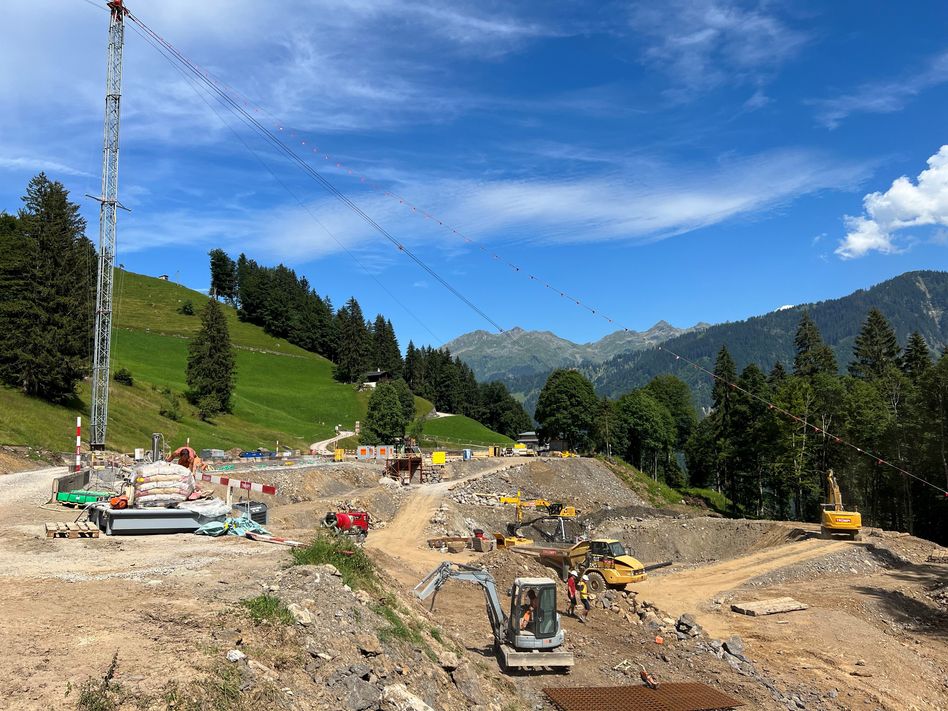 Die tb.glarus Investieren in den Erhalt und Ausbau der eigenen Wasserkraft Stromproduktion. (Bilder: zvg)