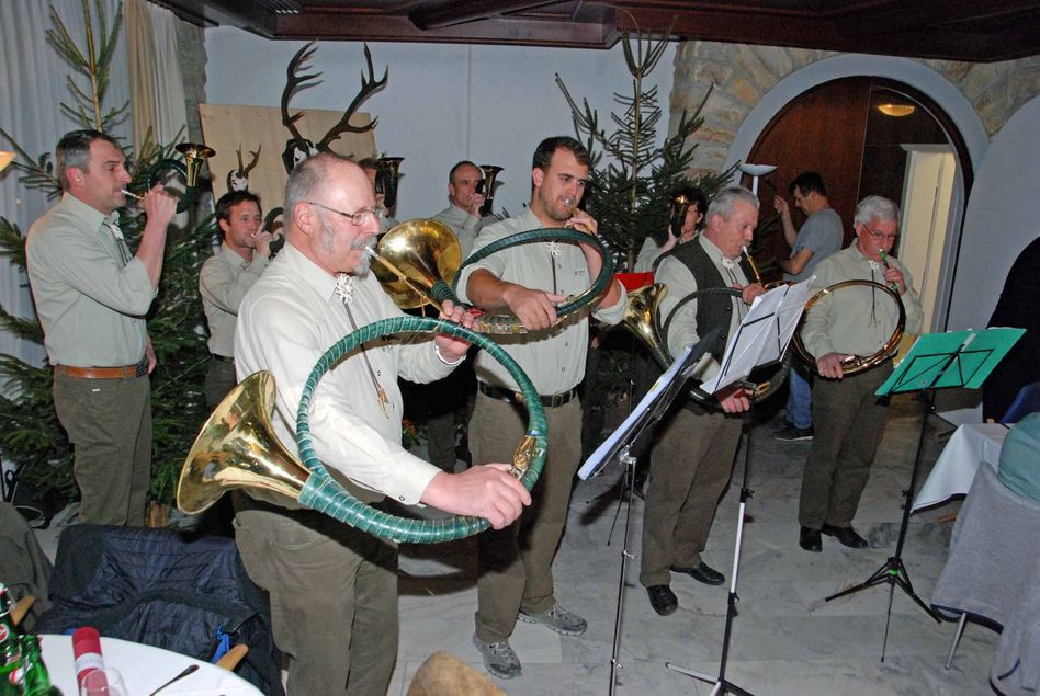 Die Jagdhornbläsergruppe „Edelwyss“ sorgte für den musikalischen Background