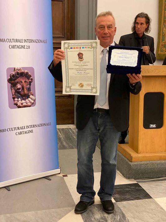 Walter Hauser in Rom mit Kulturpreis geehrt