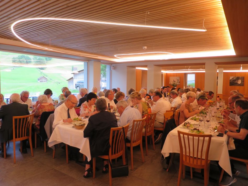 Jubiläumsgesellschaft 90 Jahre Rotary Club Glarus (Bilder: zvg)