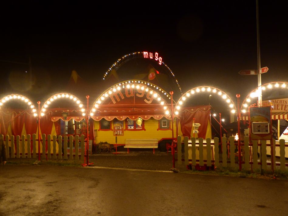 Einladende Weihnachtsstimmung beim Zirkus Mugg (Bilder: w.baumgartner)
