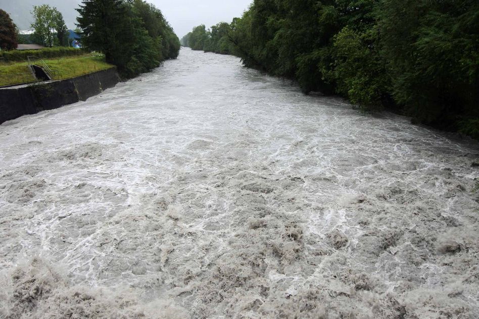 Hochwasser auch im Kanton Glarus