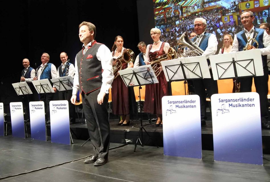 Grandioser Start ins Jahr 2020 mit den Sarganserländer Musikanten