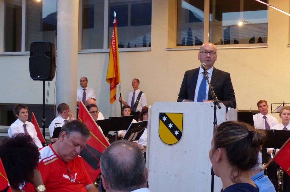 Regierungsrat Kaspar Becker bei seiner 1.-August-Rede in Oberurnen. (Bilder: m.neeracher)