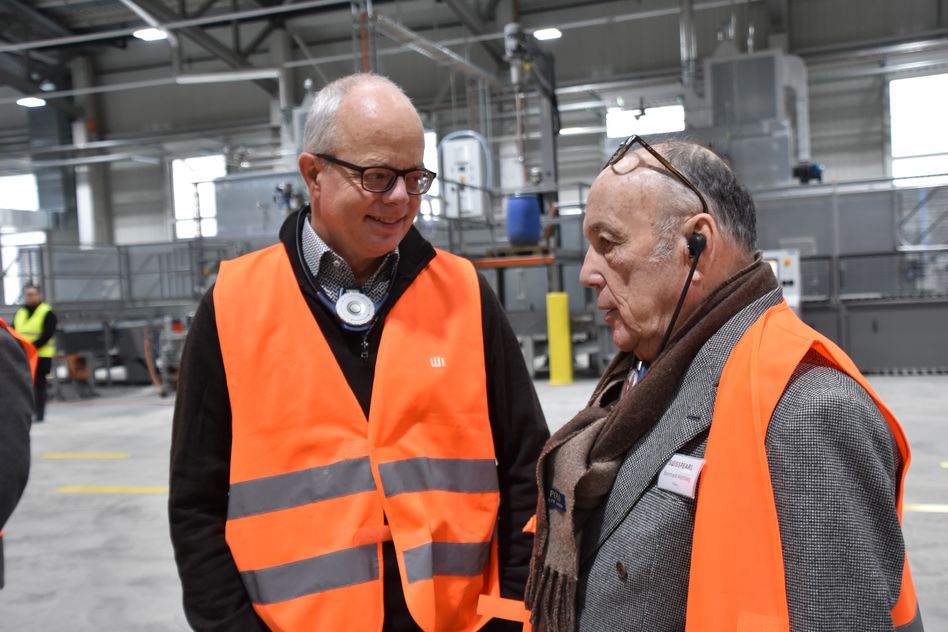 Einweihung der neuen Swisspearl-Produktionshalle in Niederurnen