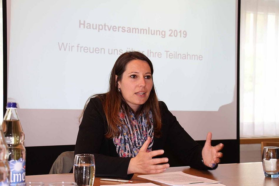Präsidentin Carmen Mühlemann führte zügig durch die HV der Mütter- und Väterberatung Glarnerland. (Bilder: mb)