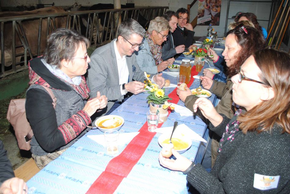Suppenessen auf den Bauernhof der Familie Krieg in der Bleiche in Niederurnen (Bilder: a.lombardi)