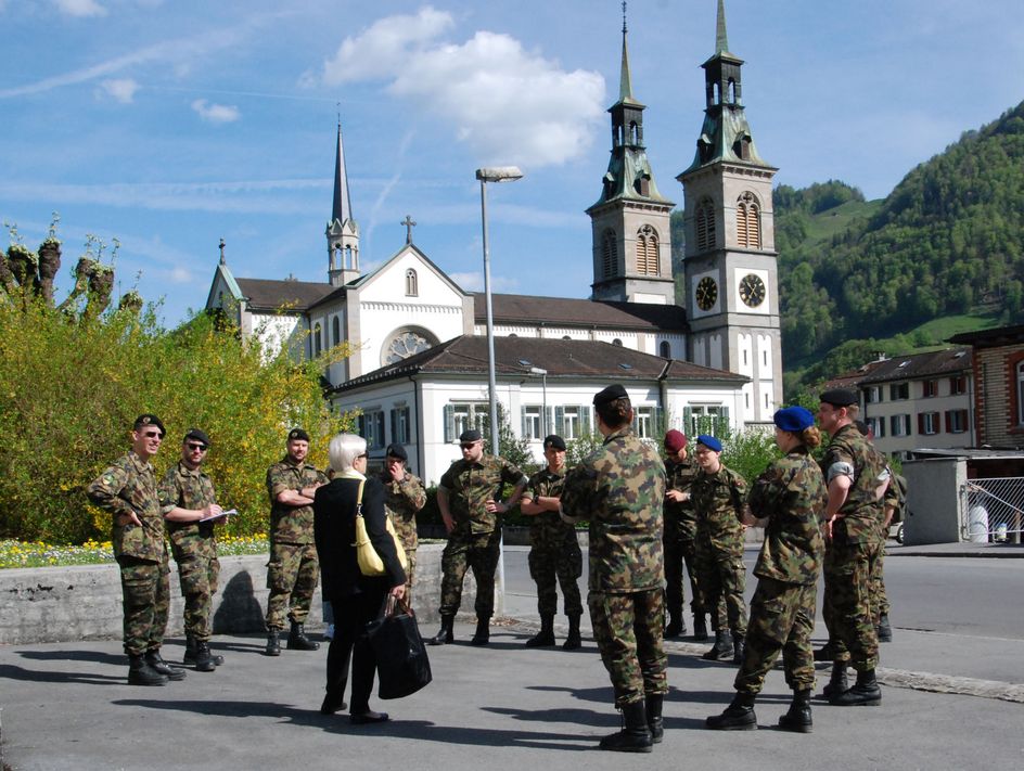Truppenempfang vom Mech Bat 14 in Glarus
