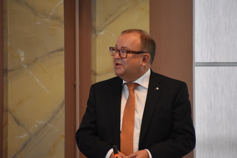GLKB VR-Präsident Martin Leutenegger beantwortet die Fragen zum Geschäftsbericht 2021 der Bank