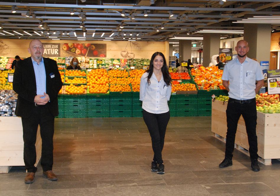 Das Coop-Wiggispark-Dreamteam stellt sich vor: von links Coop-Verkaufschef Rolf Gurtner, Geschäftsführer-Stellvertreterin Blerka Keka und Supermarkt-Geschäftsführer Daniel Stojanow