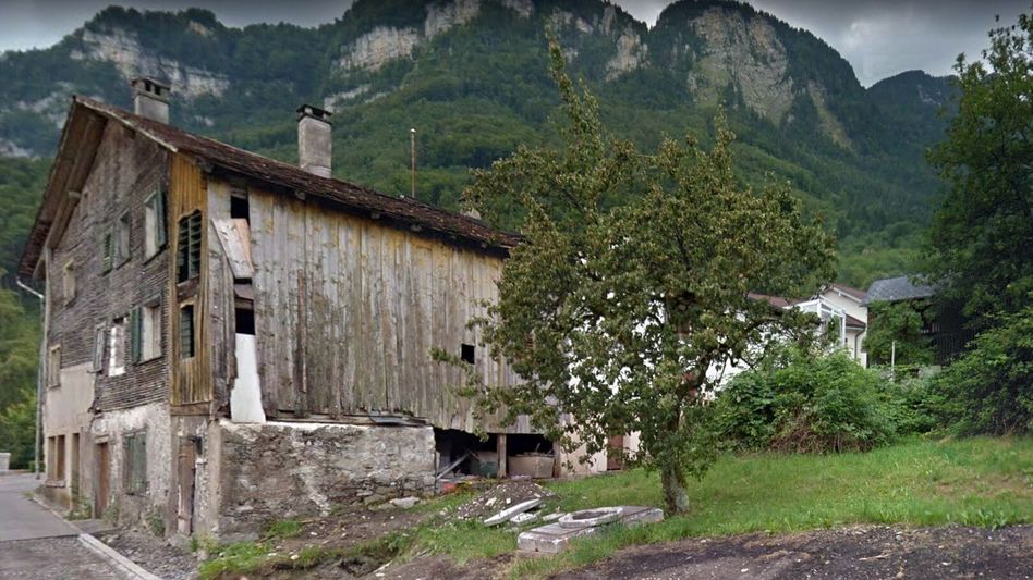 Aufgrund seiner besonderen Bauweise soll dieses Oberurner Haus aus dem 15. Jahrhundert mit Denkmalschutzbeiträgen erhalten bleiben • (Foto: Google)