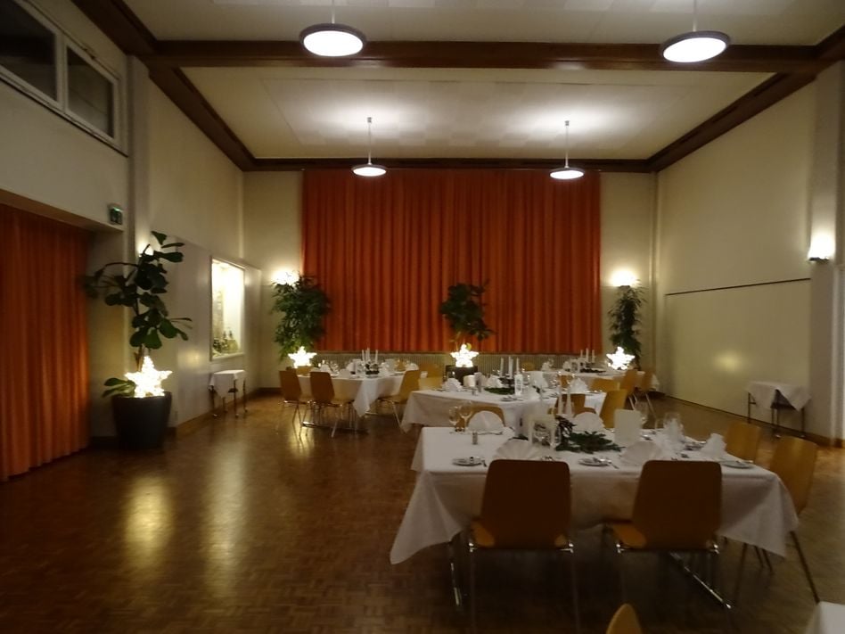 Bilder vom Candle-Light Diner im Brauereigasthof Adler in Schwanden (p.meier/e. tüscher)