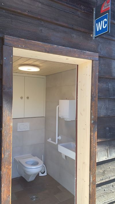 Neues öffentliches WC auf den Weissenbergen