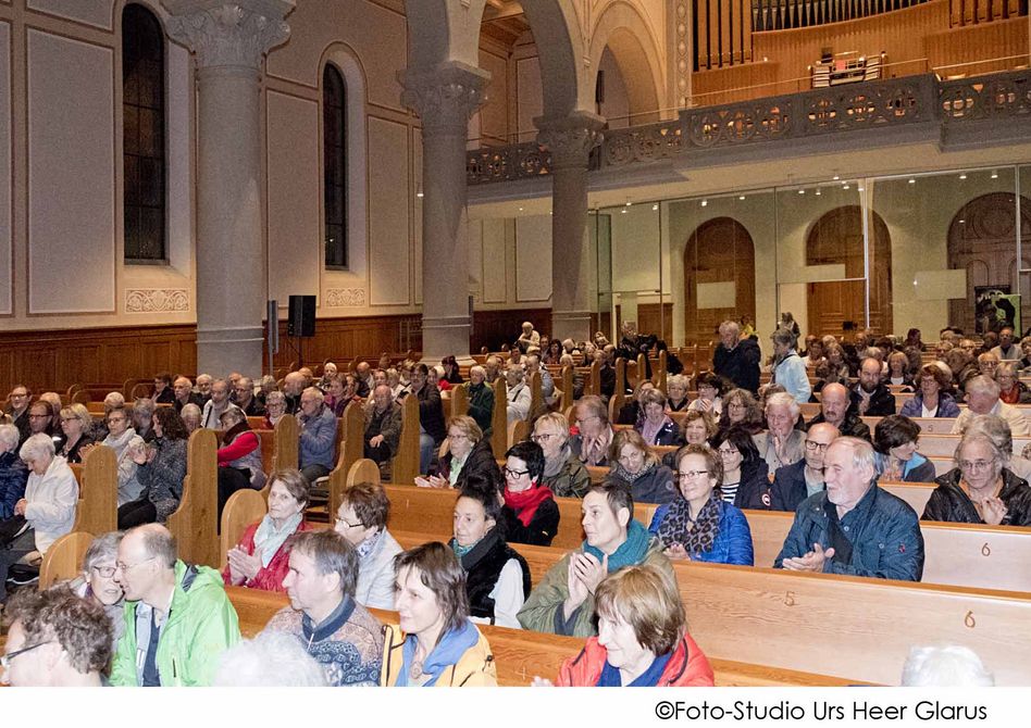 «Zwingli» begeistert grosses Publikum in der Stadtkirche
