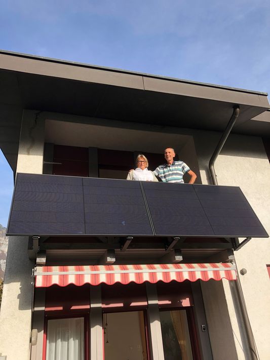Auch unsere Mitglieder Annemarie und Karl ernten jetzt eigene Solarenergie