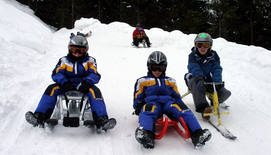 Am 22. Dezember in Elm: Gratis Kinder-Skitag (Bild: zvg.)