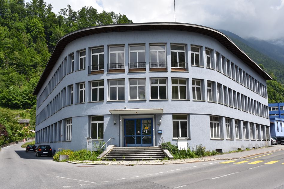Das ehemaligen Hauptgebäude der Electrolux AG in Schwanden (Bilder: e.huber)