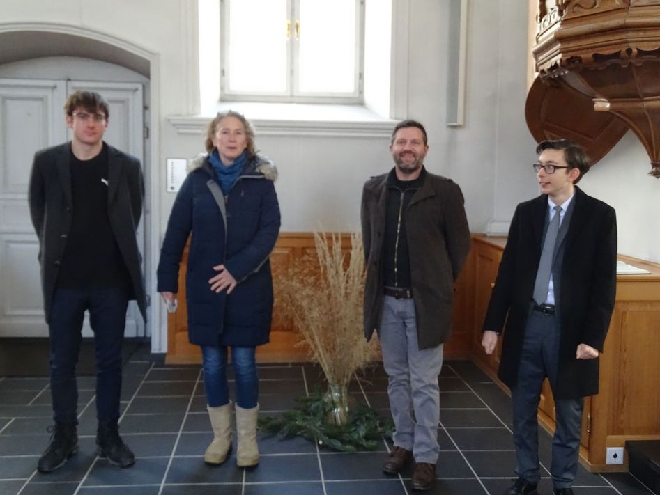 Der neu amtierende Kirchenrat Ennenda mit (von links: Jonas Weber, Ariane Streiff, Mathias Nobs (Präsident) und Ivo Oertli (Bilder: p.meier)