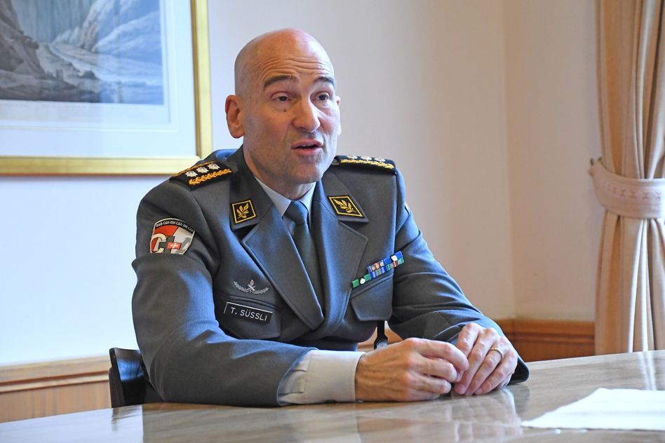 6 Fragen an den Chef der Schweizer Armee Korpskommandant Thomas Süssli (Bilder: hasp)