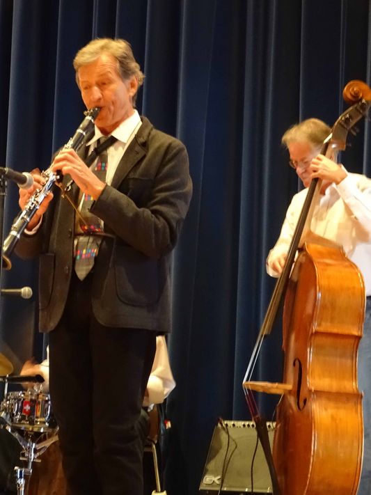 Jenson Jazzband in Schwanden