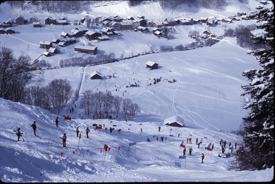 50-Jahr-Jubiläum der Schweizer Ski- und Snowboardschule Elm