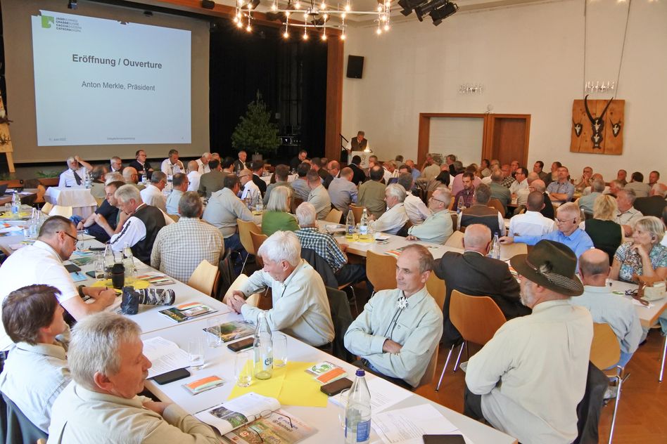 Delegierte verschiedener Jagdverbände aus der ganzen Schweiz tagten in Glarus