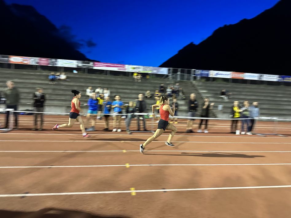 Frauen des DTV Niederurnen sprinten zu Gold (Bilder: zvg)