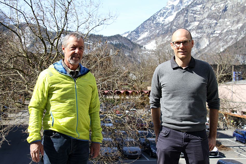SAC-Präsident Ernst Müller (links) und Hüttenobmann Markus Küng blicken auf ein aussergewöhnliches Jahr zurück. (Bild mb)