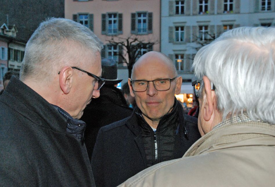 «SVP bi de Lüüt» zu Gast in Glarus