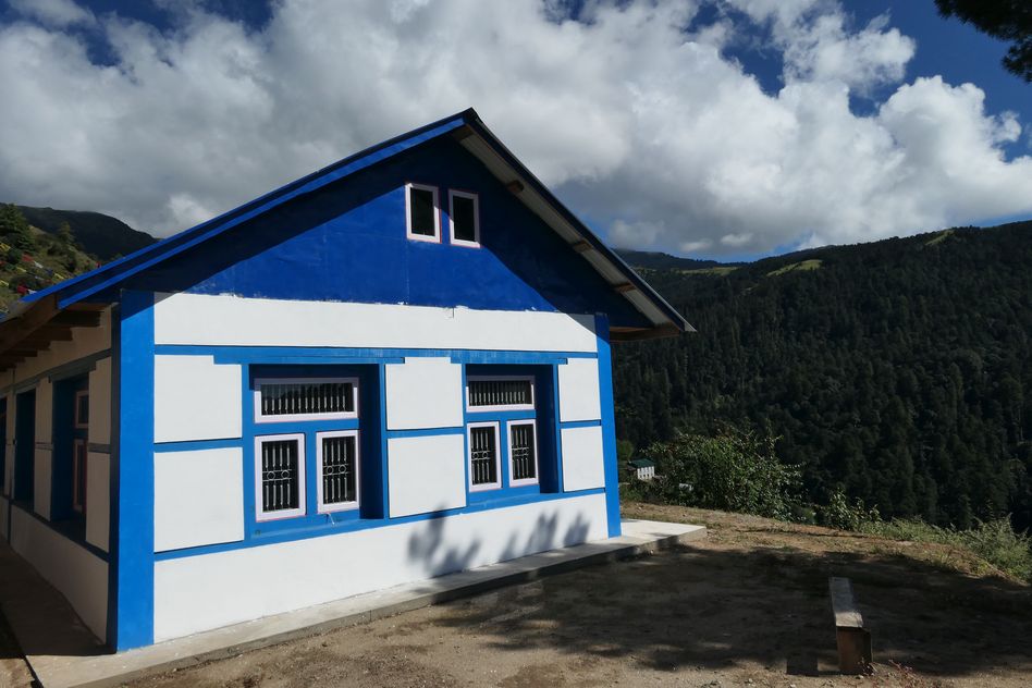 Rotary finanziert Bau von Gemeinschaftshaus in Nepal