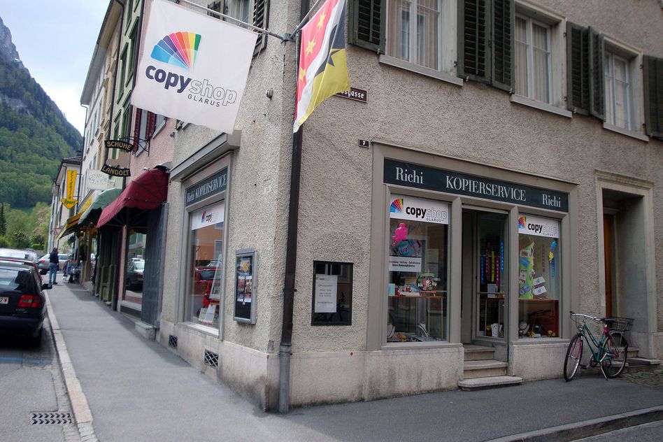 E in Blick hinter die Kulissen von Copyshop in Glarus (Bilder: martin c.mächler)