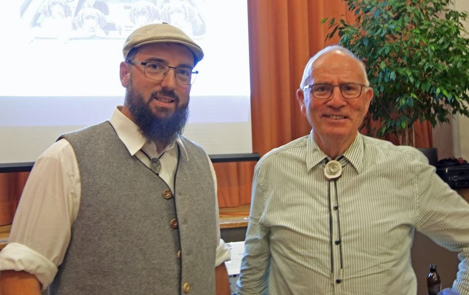 Gianni Parpan – Bündner Berufsjäger (links) und GJV-Präsident Fritz Stüssi (Bilder: hasp)