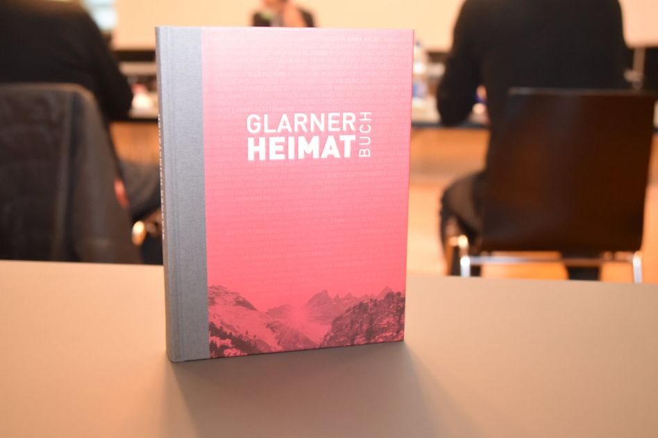 Vom Glarner Heimatbuch gibt es seit diesem Jahr eine neue Version.