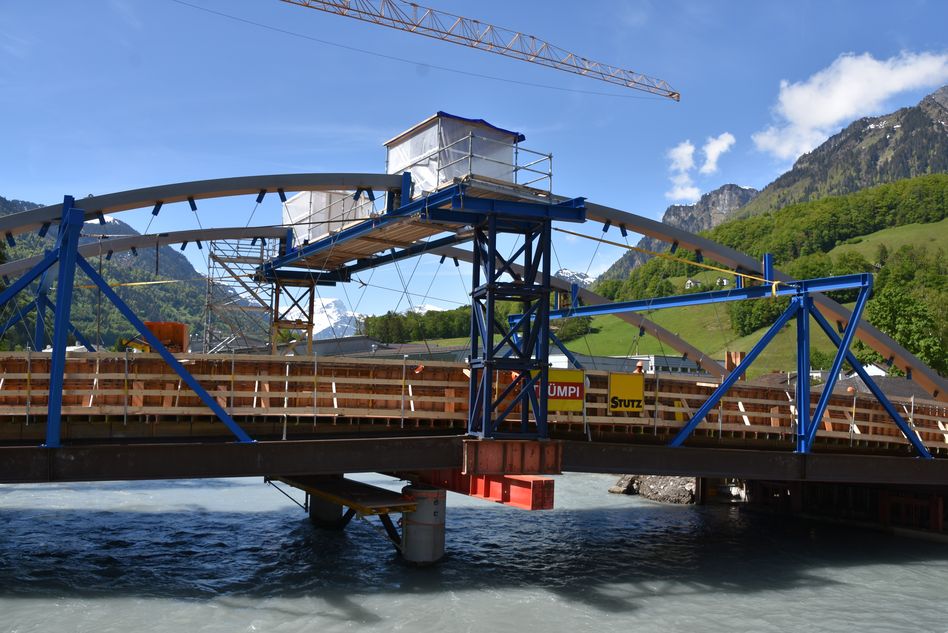Linthbrücke Mitlödi fertiggestellt