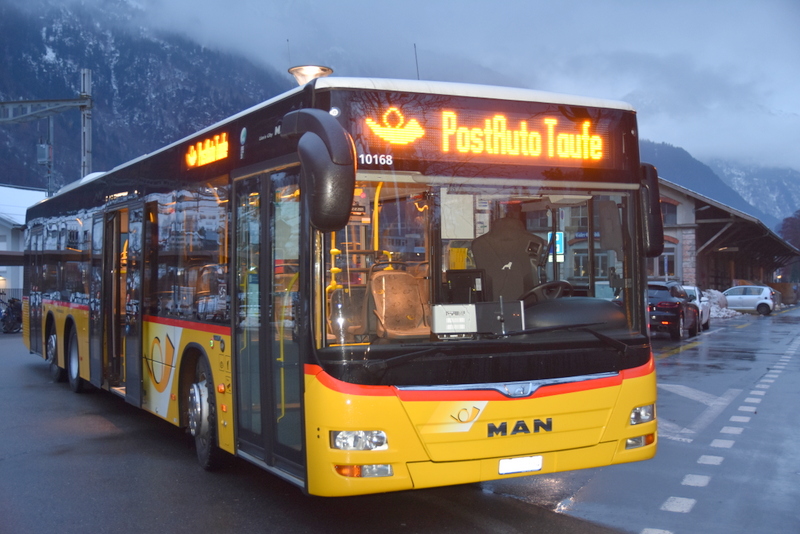 Der Glarner Bus wird gelb